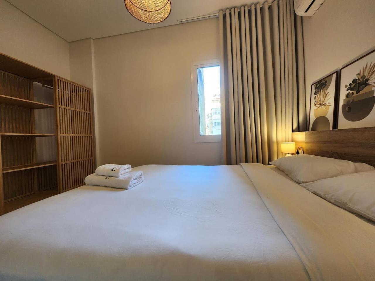 Amazonia Tropical Elegance In Gemayze Apartment *