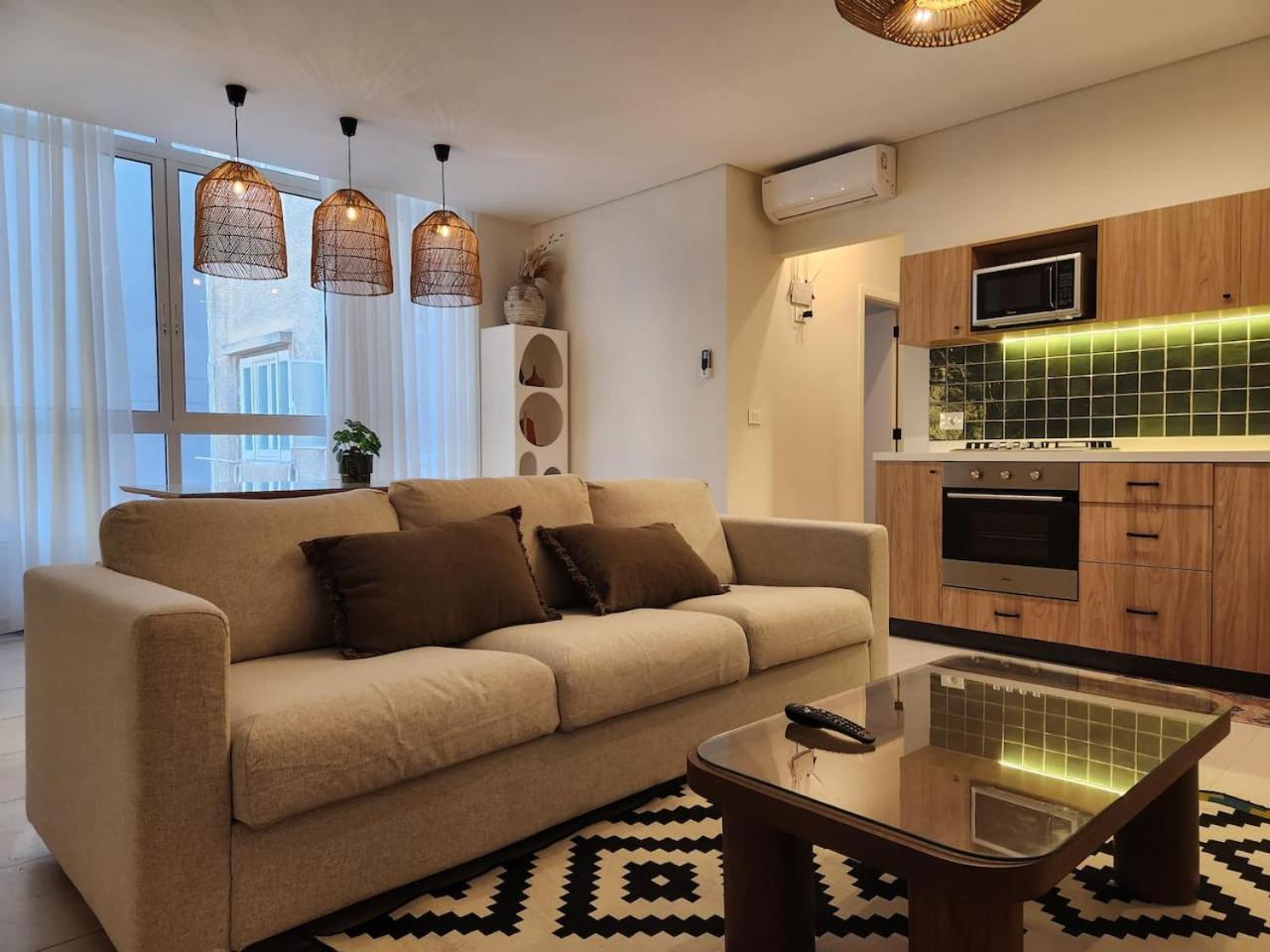 Amazonia Tropical Elegance In Gemayze *